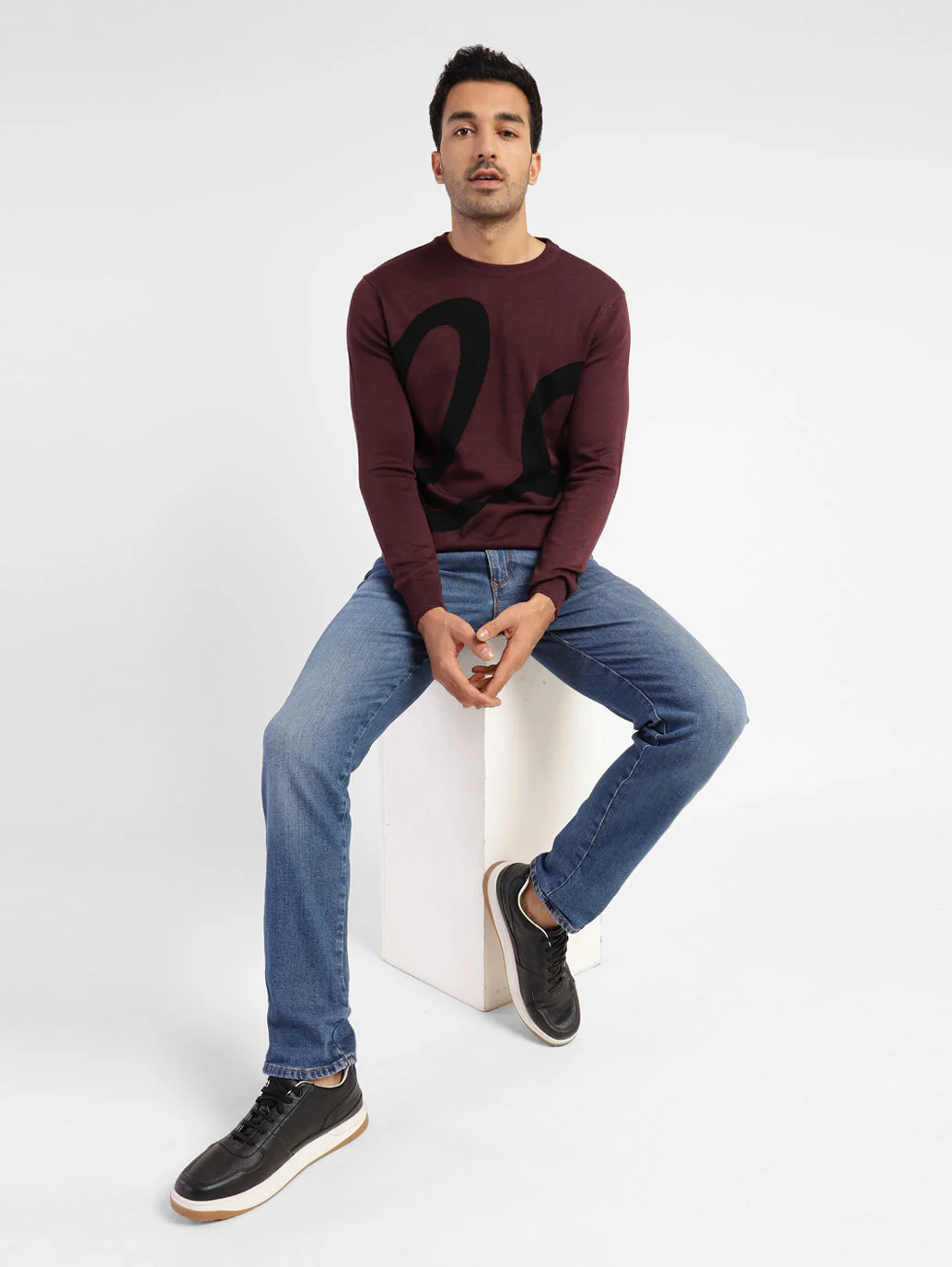 Men's Abstract Print Crew Neck Sweater - Image 2