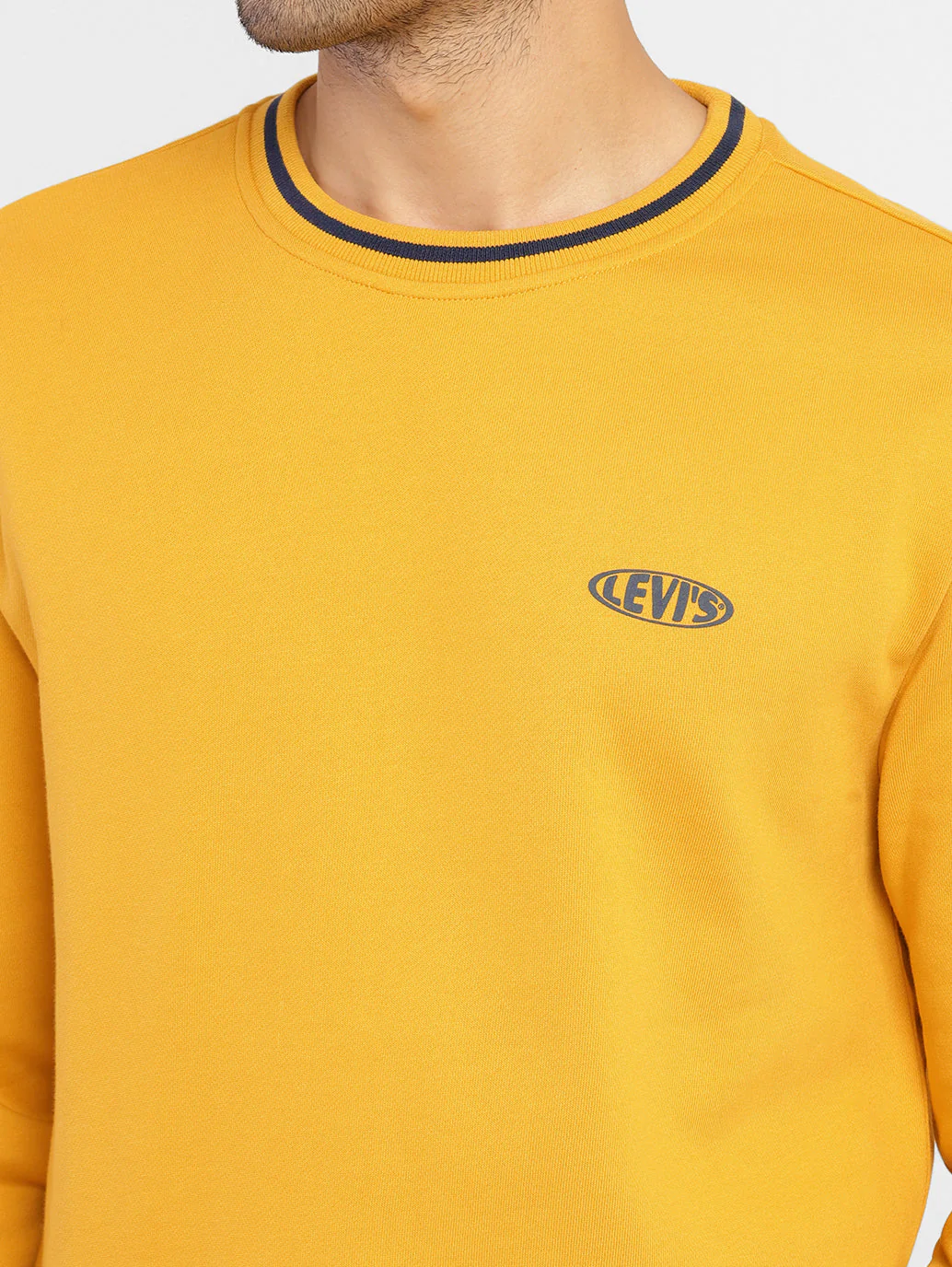 Men's Solid Crew Neck Sweatshirt - Image 5