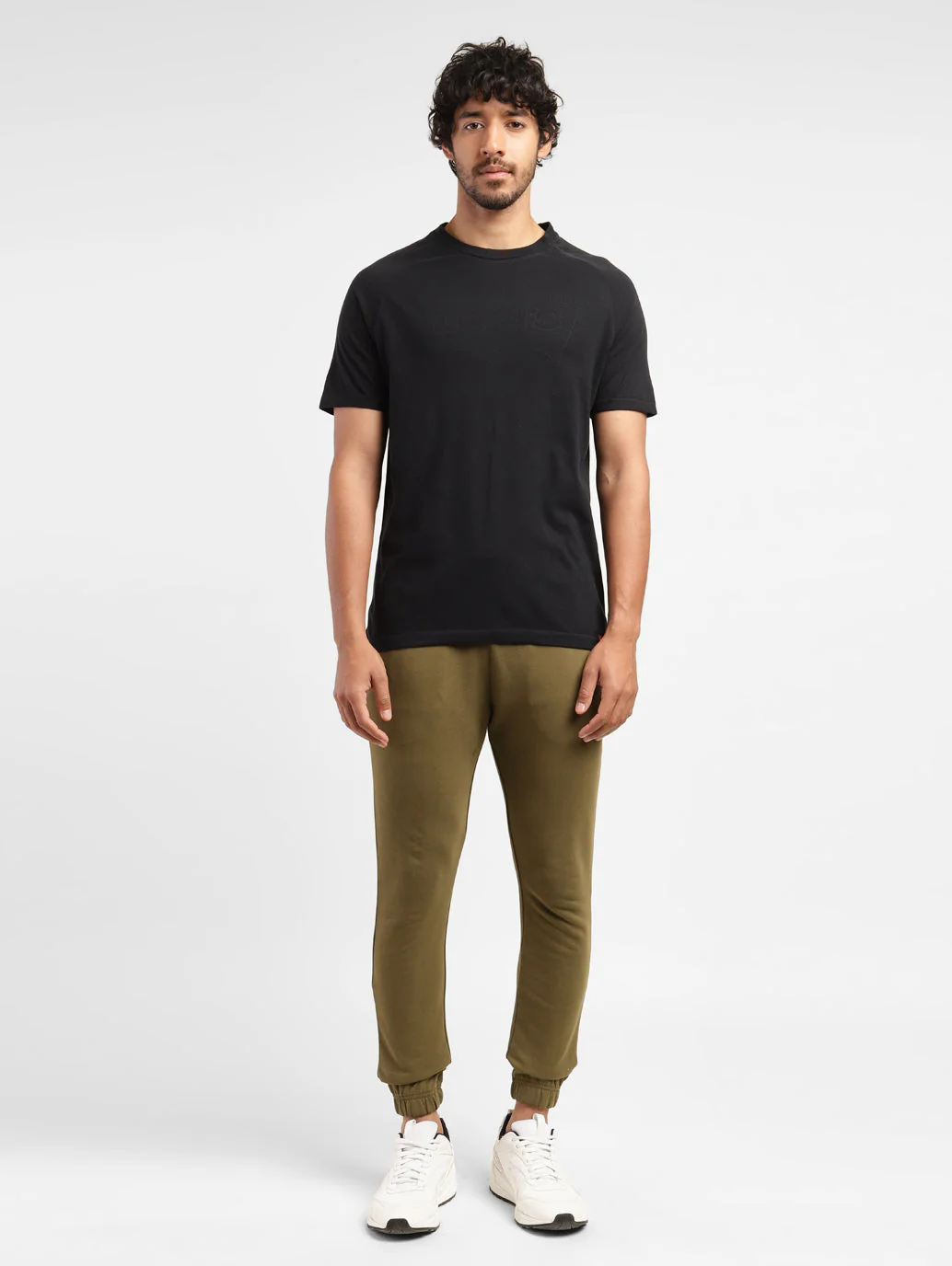Men's Solid Crew Neck T-shirt - Image 5
