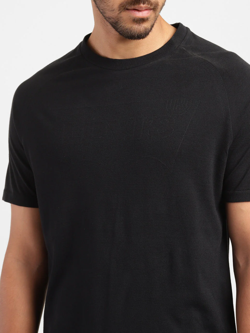 Men's Solid Crew Neck T-shirt - Image 6