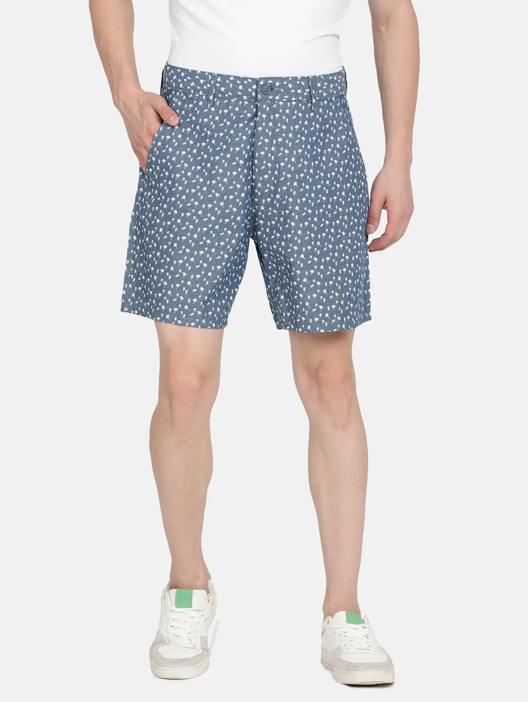 Men's Relaxed Fit Shorts - Image 4