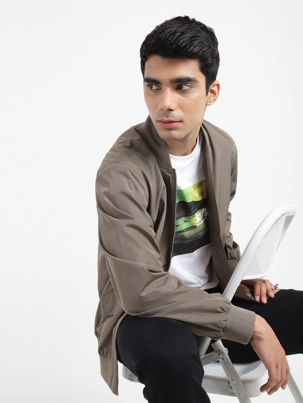 Men's Solid Collar Neck Bomber Jacket - Image 2