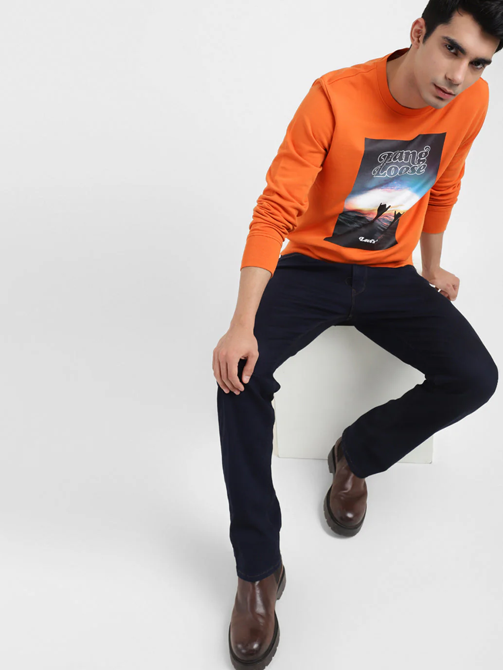 Men's Graphic Print Crew Neck Sweatshirt - Image 2