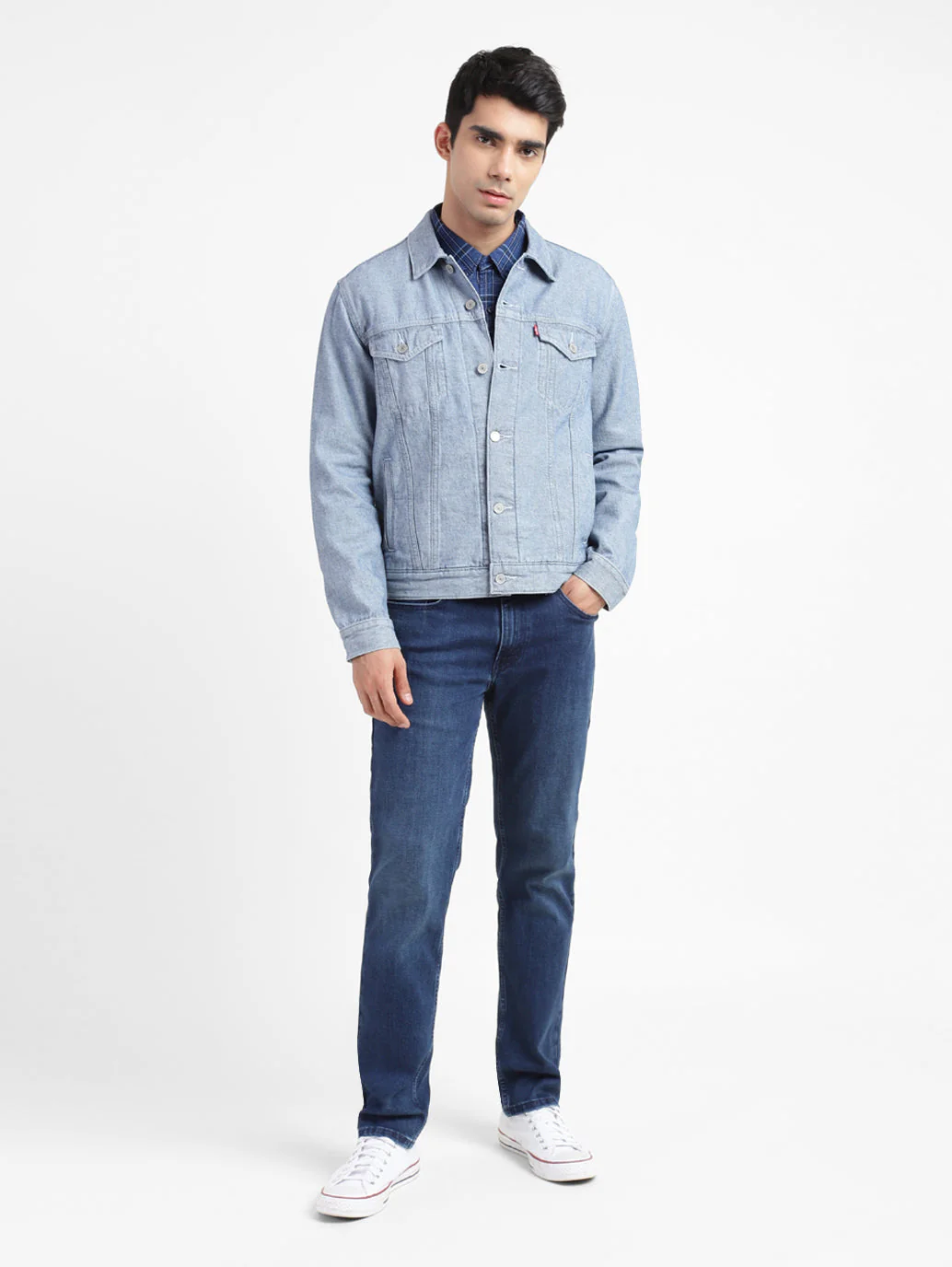 Men's Solid Spread Collar Denim Jacket - Image 2