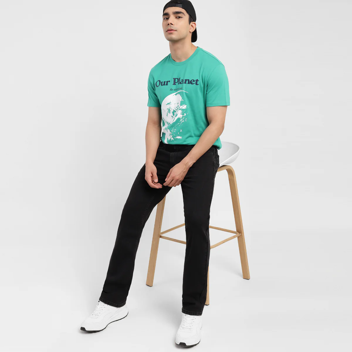 Levi's® Crew Neck Tee - Image 6