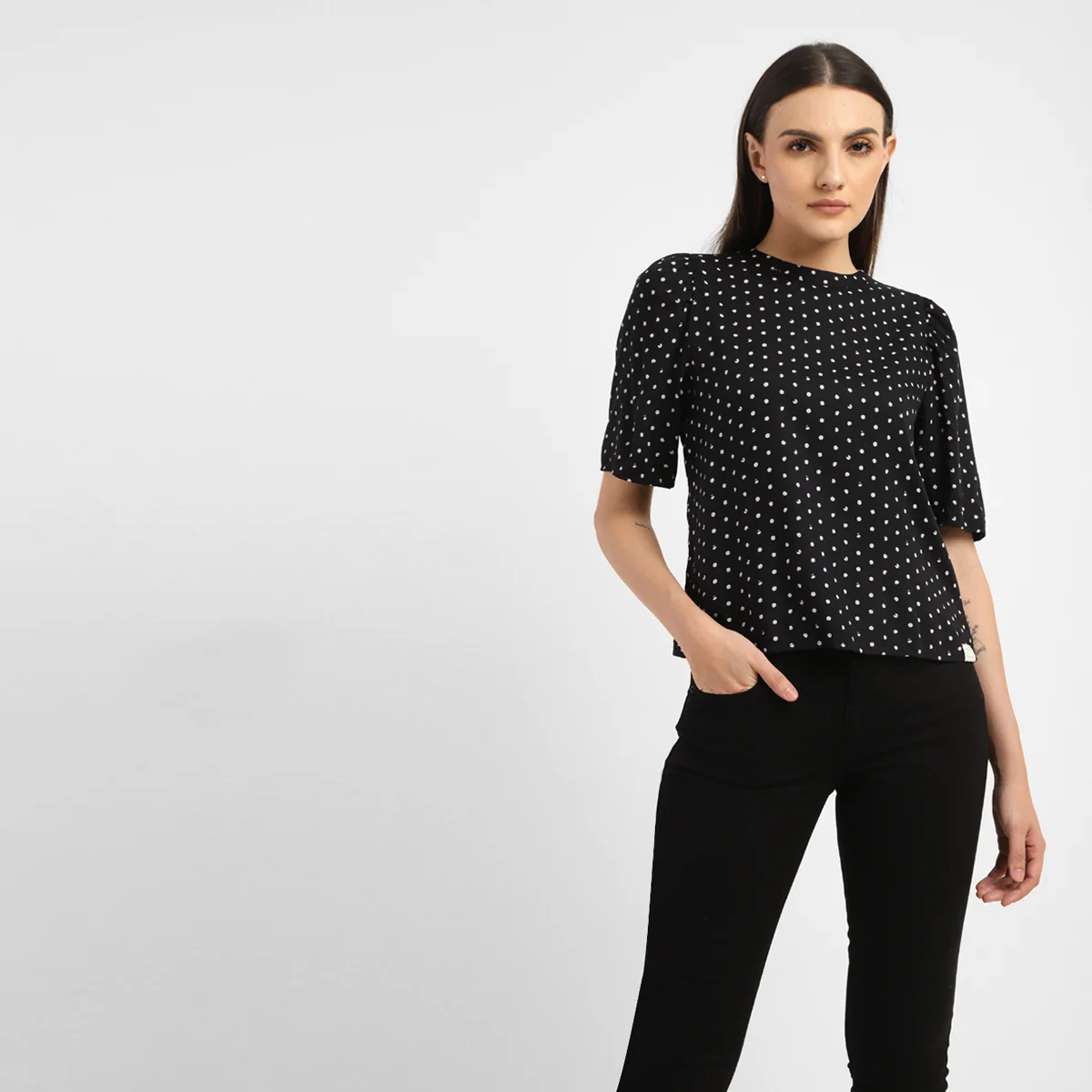 Women Regular Fit Tops