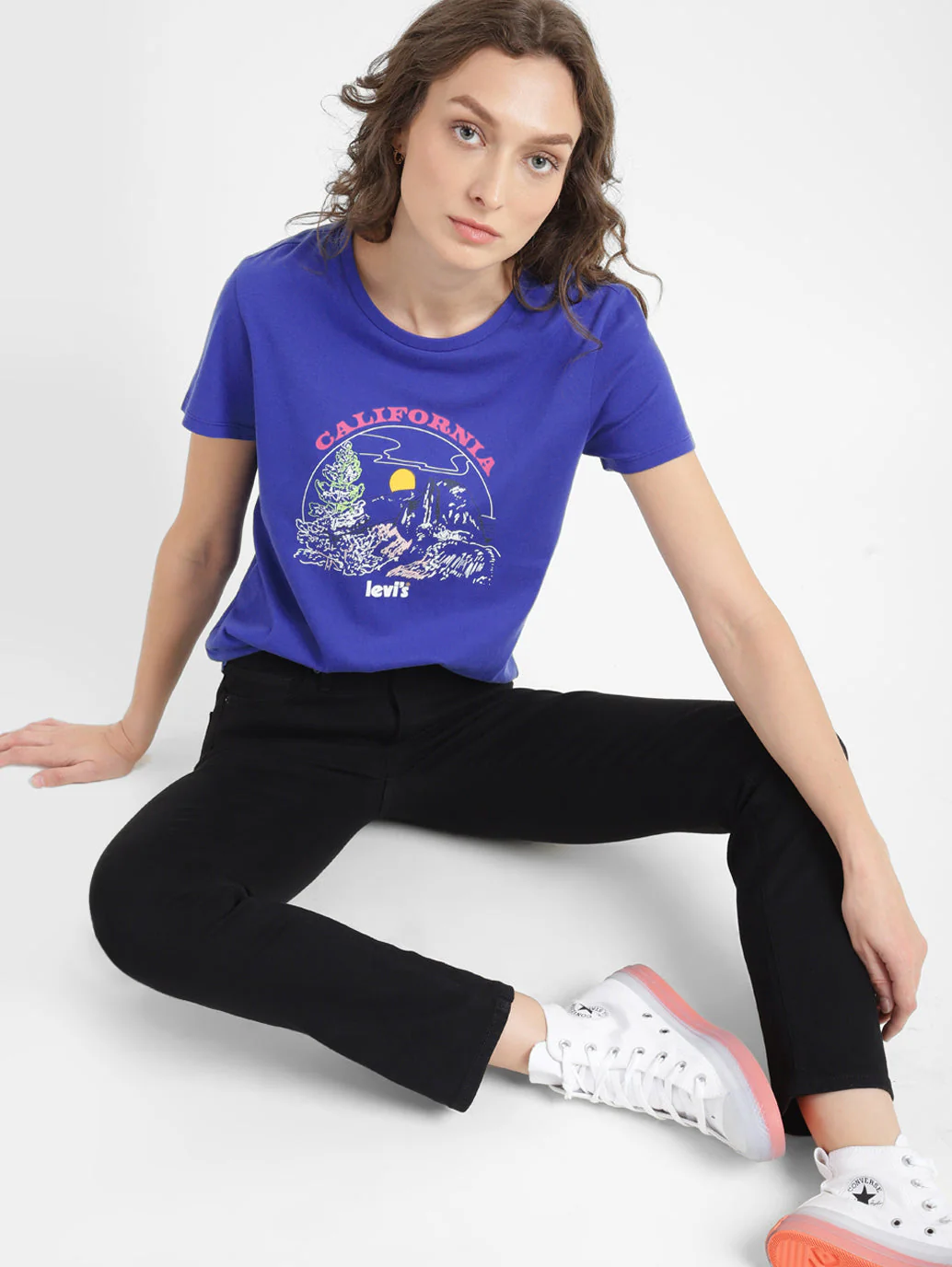 Women's Graphic Crew Neck T-shirt - Image 2