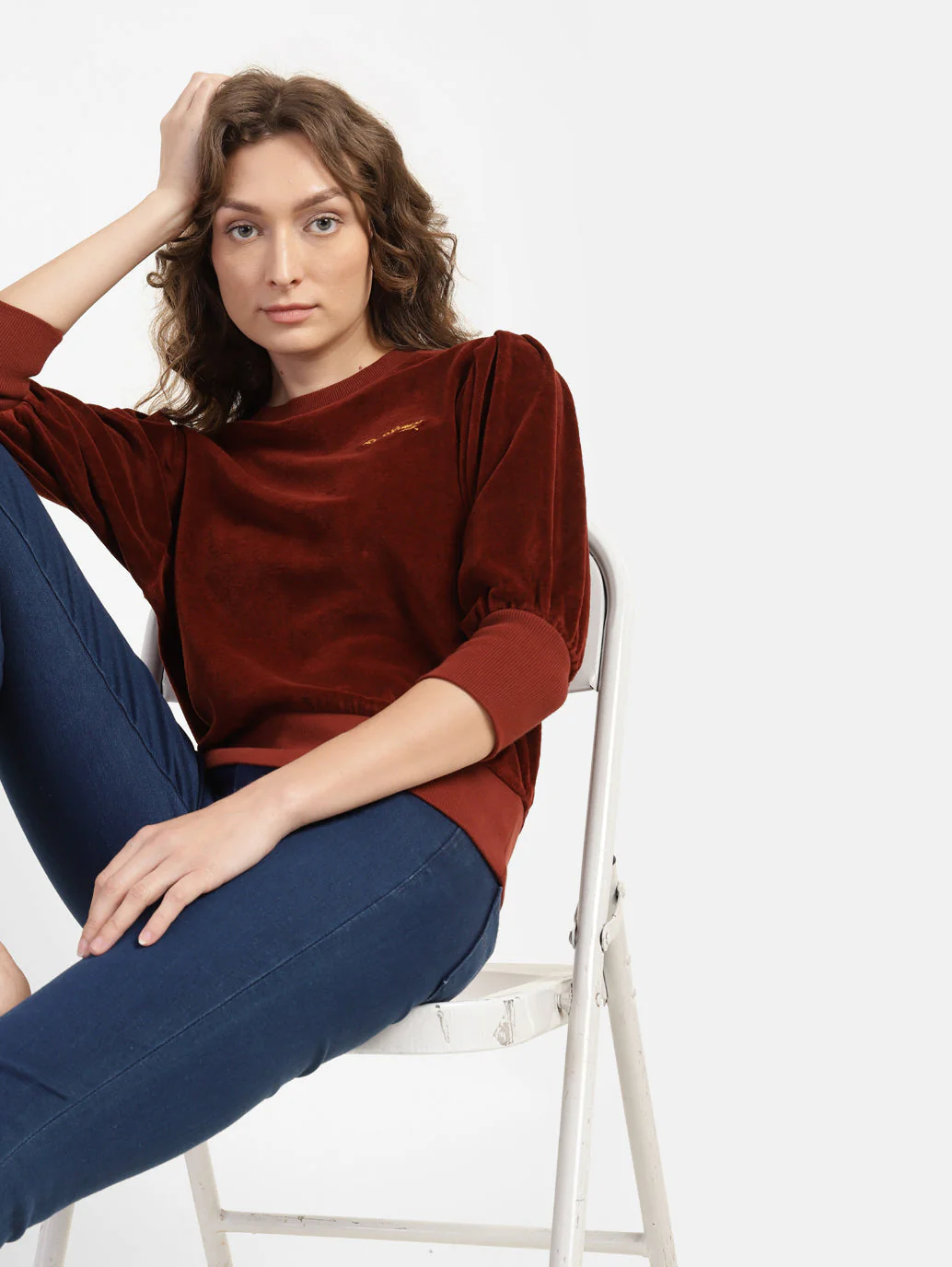 Women's Solid Round Neck Sweatshirt - Image 2
