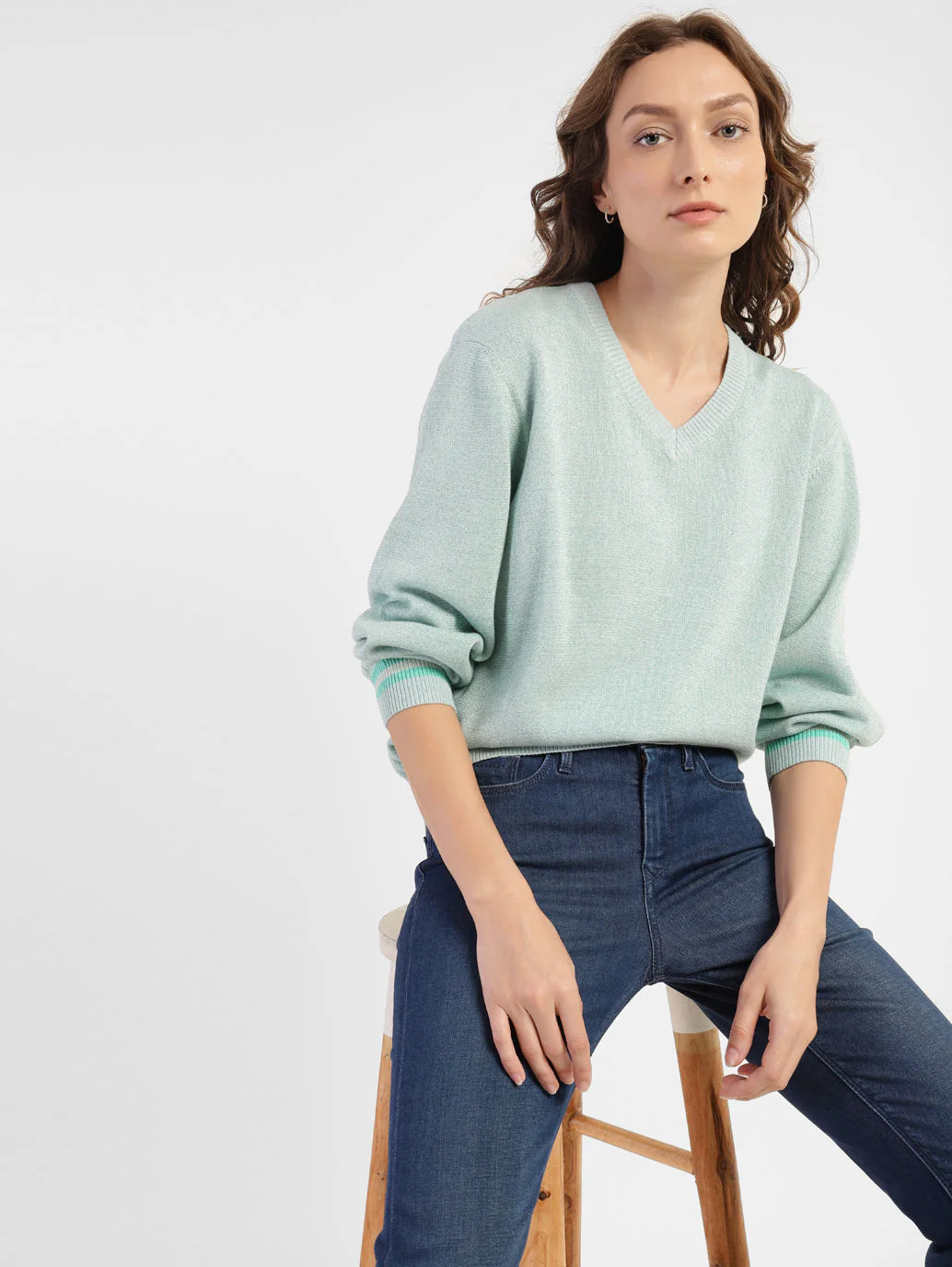 Women's Solid V Neck Sweater - Image 2