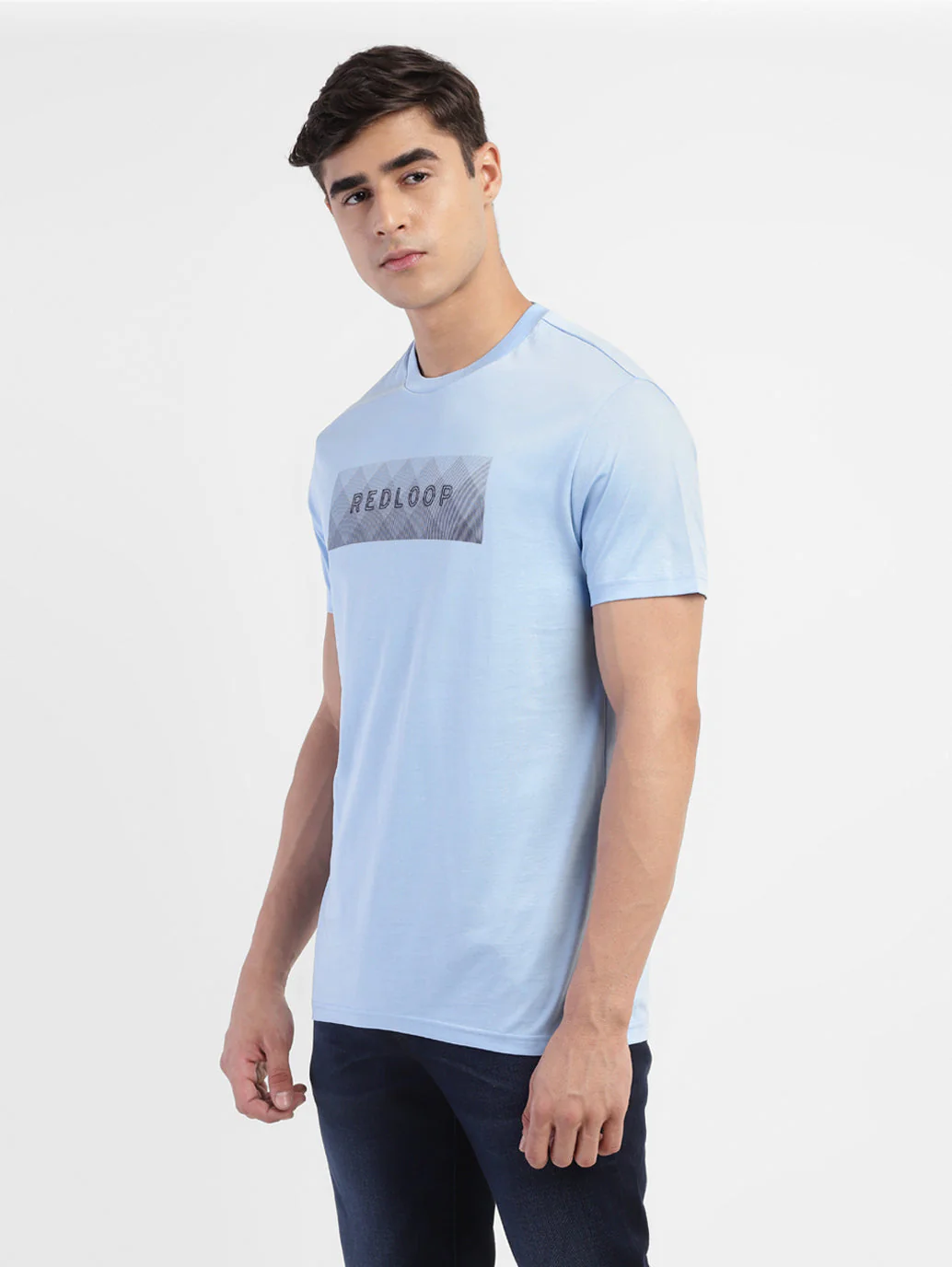 Men Slim Fit Graphics Print T-Shirt - Image 4