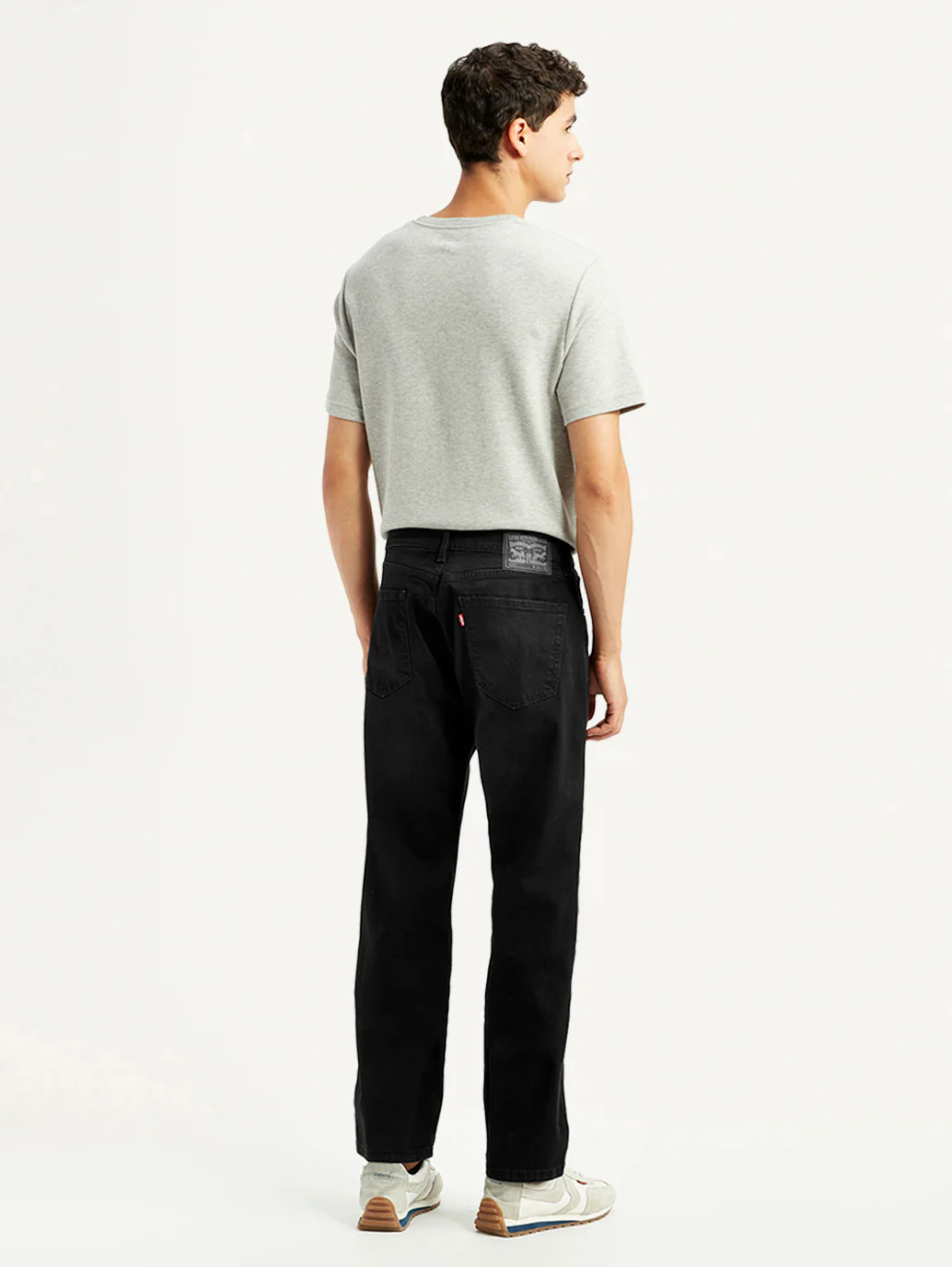 Men's 505 Black Straight Fit Mid Rise Jeans - Image 2