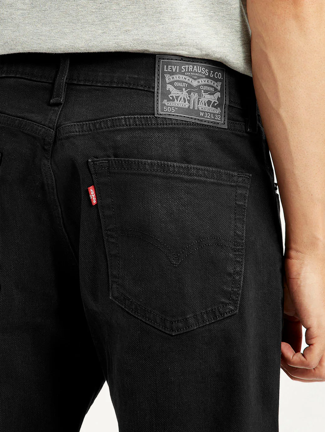Men's 505 Black Straight Fit Mid Rise Jeans - Image 5