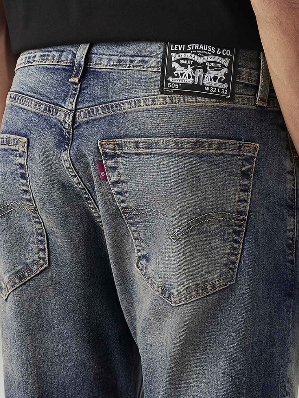 Men's Tinted 505 Blue Straight Fit Mid Rise Jeans - Image 6