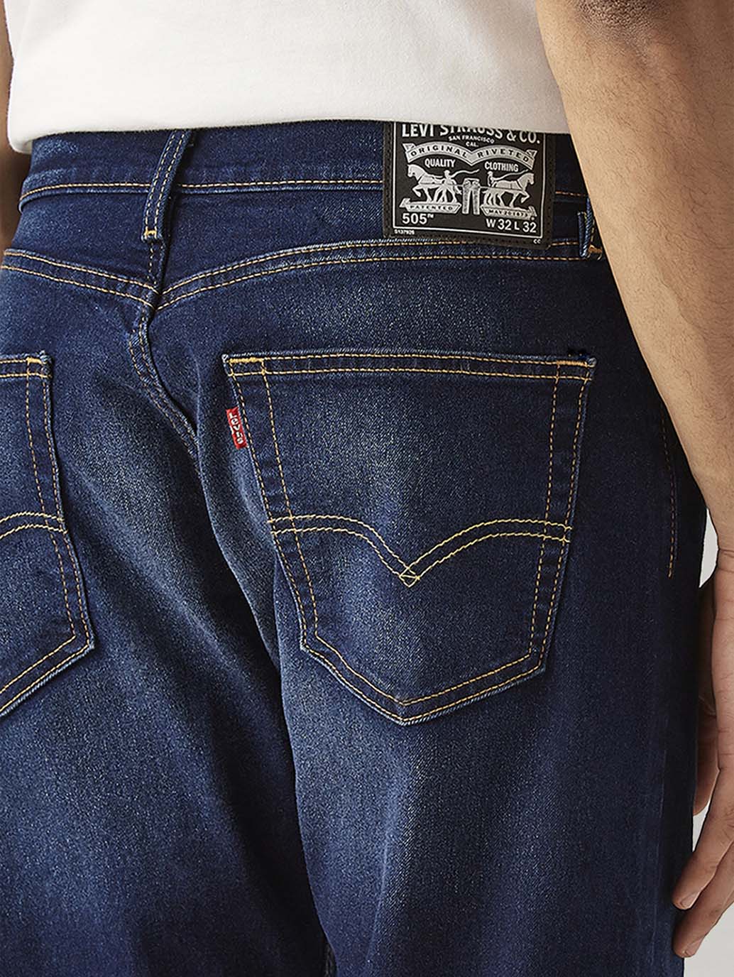 Men's 505 Dark Blue Straight Fit Mid Rise Jeans - Image 5