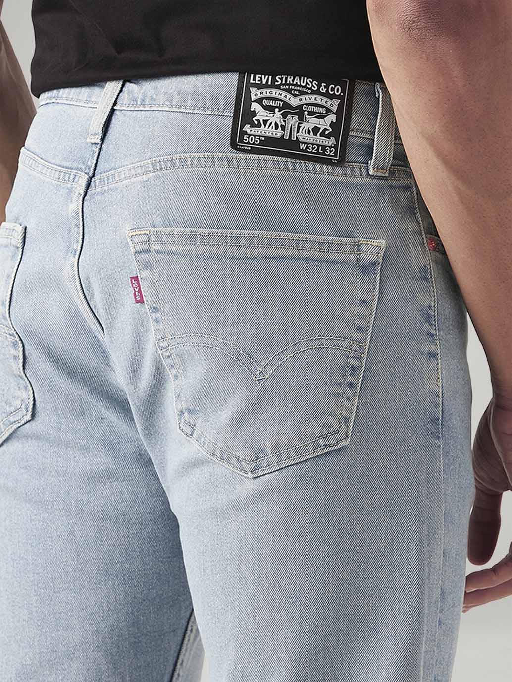 Men's 505 Light Blue Straight Fit Mid Rise Jeans - Image 6