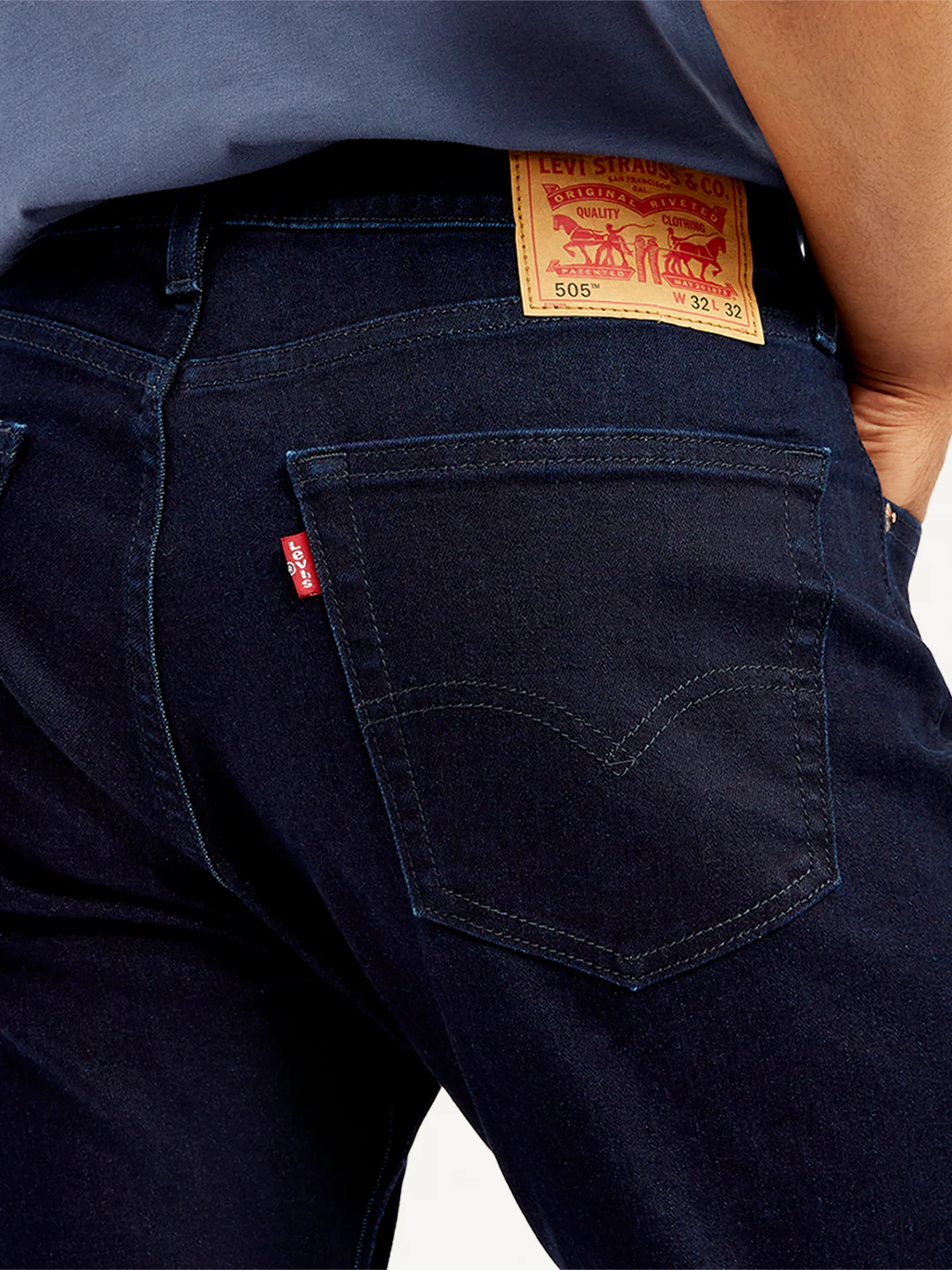 Men's 505 Navy Blue Straight Fit Mid Rise Jeans - Image 6