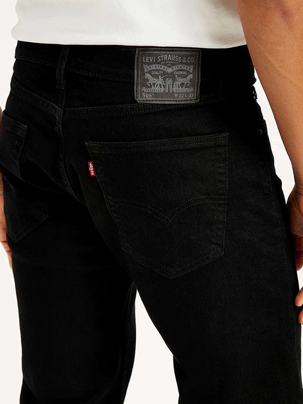 Men's 505 Black Straight Fit Mid Rise Jeans - Image 6
