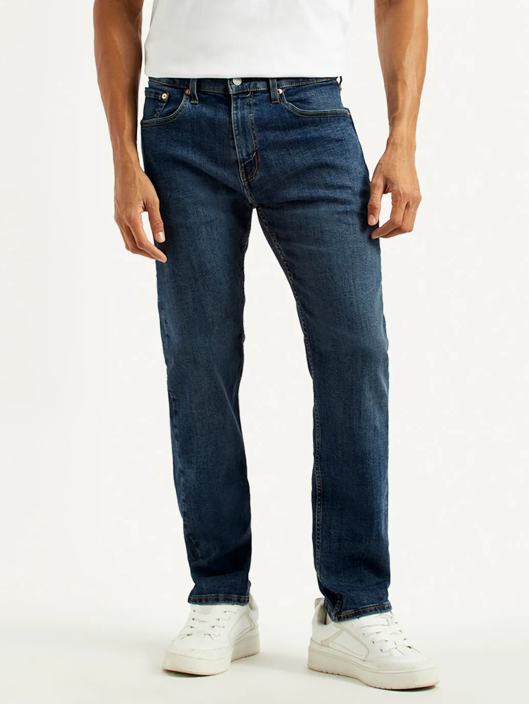 Men's 505 Dark Indigo Straight Fit Mid Rise Jeans - Image 2