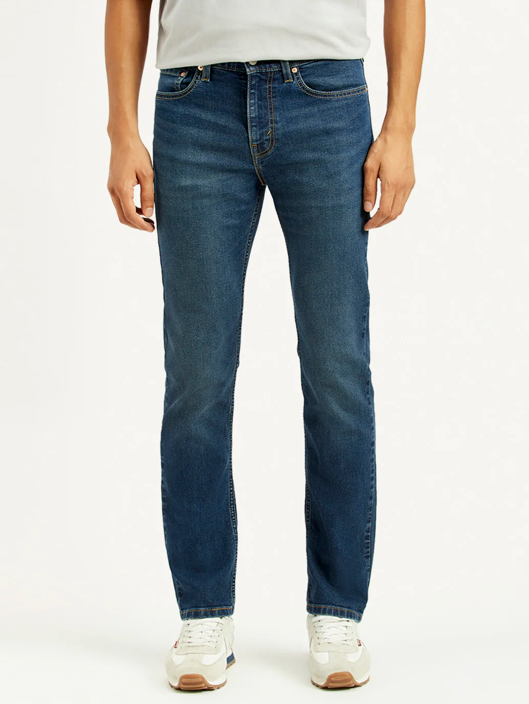 Men's 505 Dark Indigo Straight Fit Mid Rise Jeans - Image 2