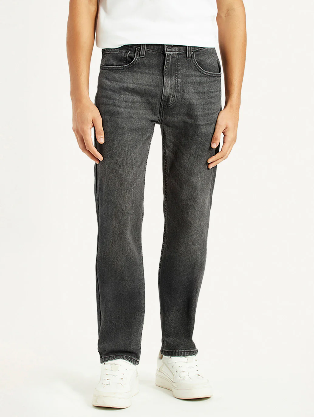 Men's 505 Black Straight Fit Mid Rise Jeans - Image 3