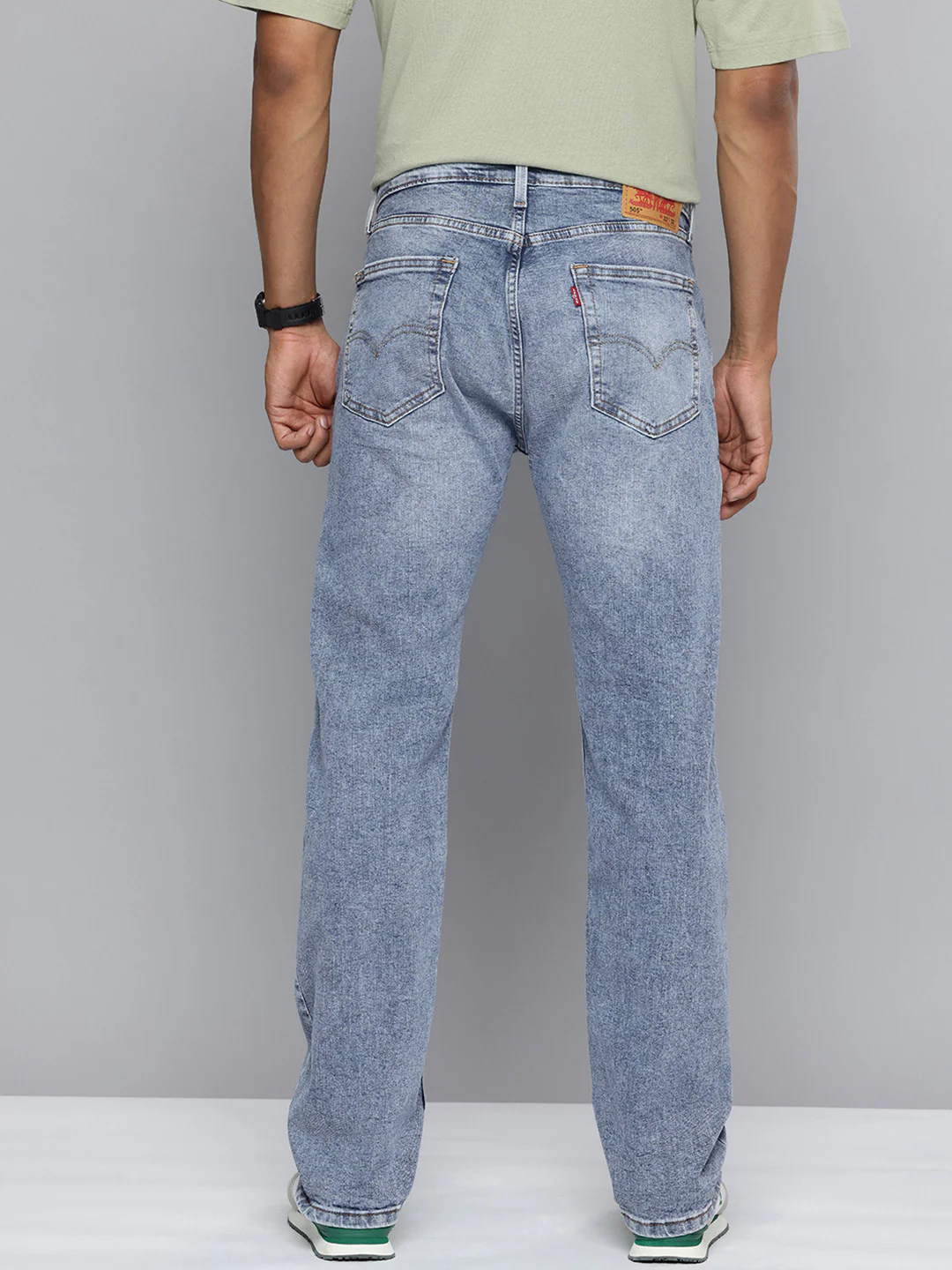 Men's 505 Light Indigo Straight Fit Mid Rise Jeans - Image 2