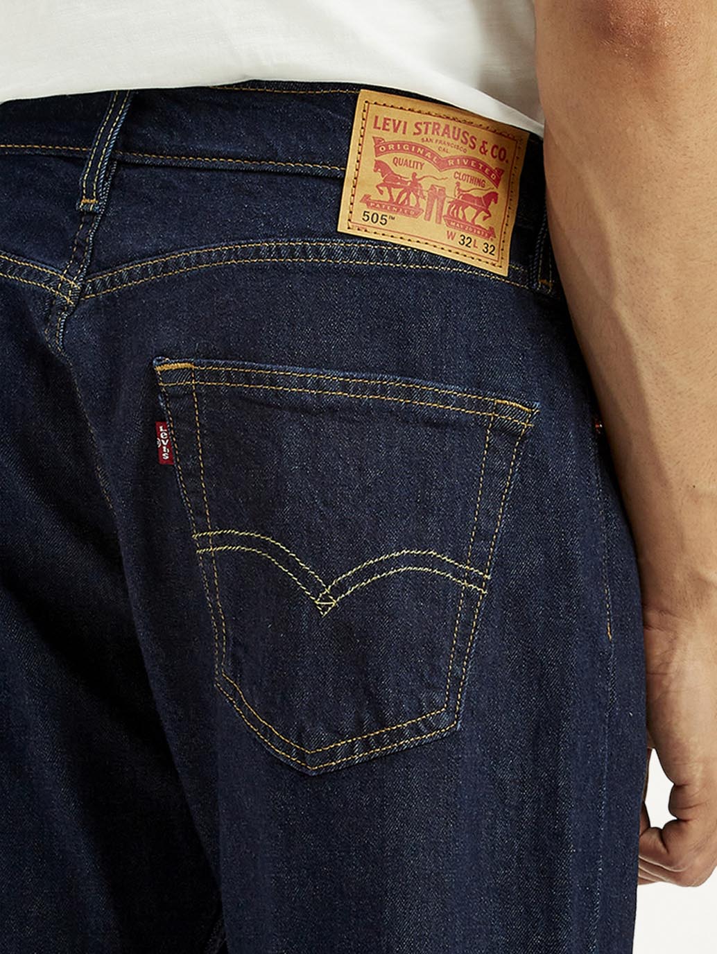 Men's 505 Navy Blue Straight Fit Mid Rise Jeans - Image 6