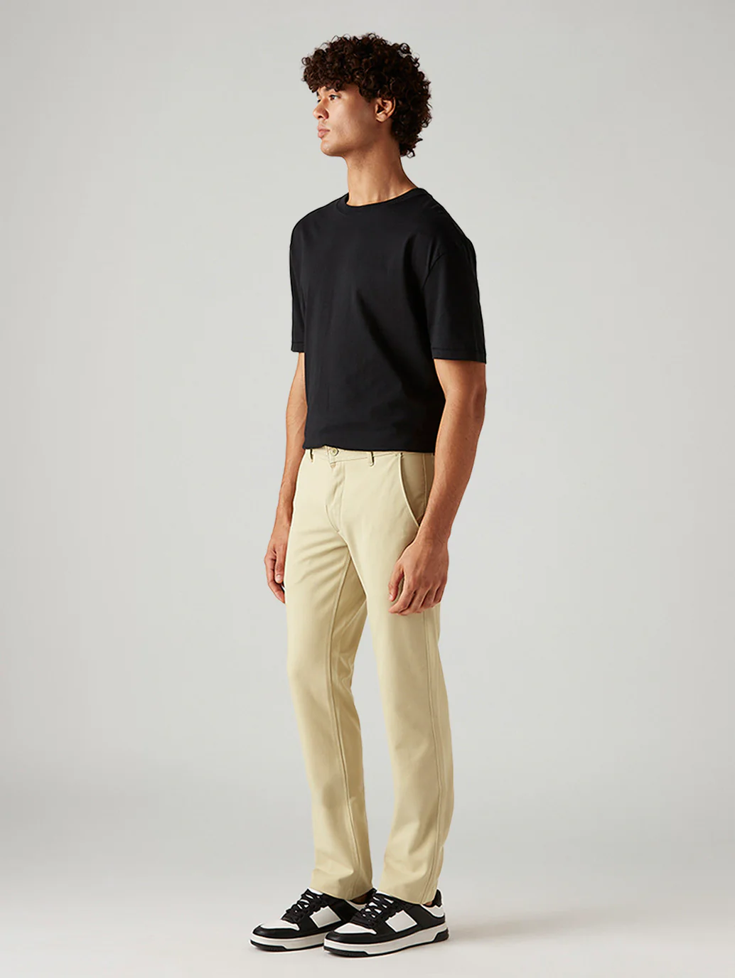 Men's 511 Beige Slim Fit Mid Rise Tech Pant - Image 3