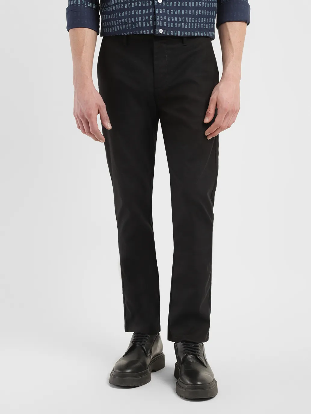 Men's 511 Black Slim Fit Chinos - Image 2
