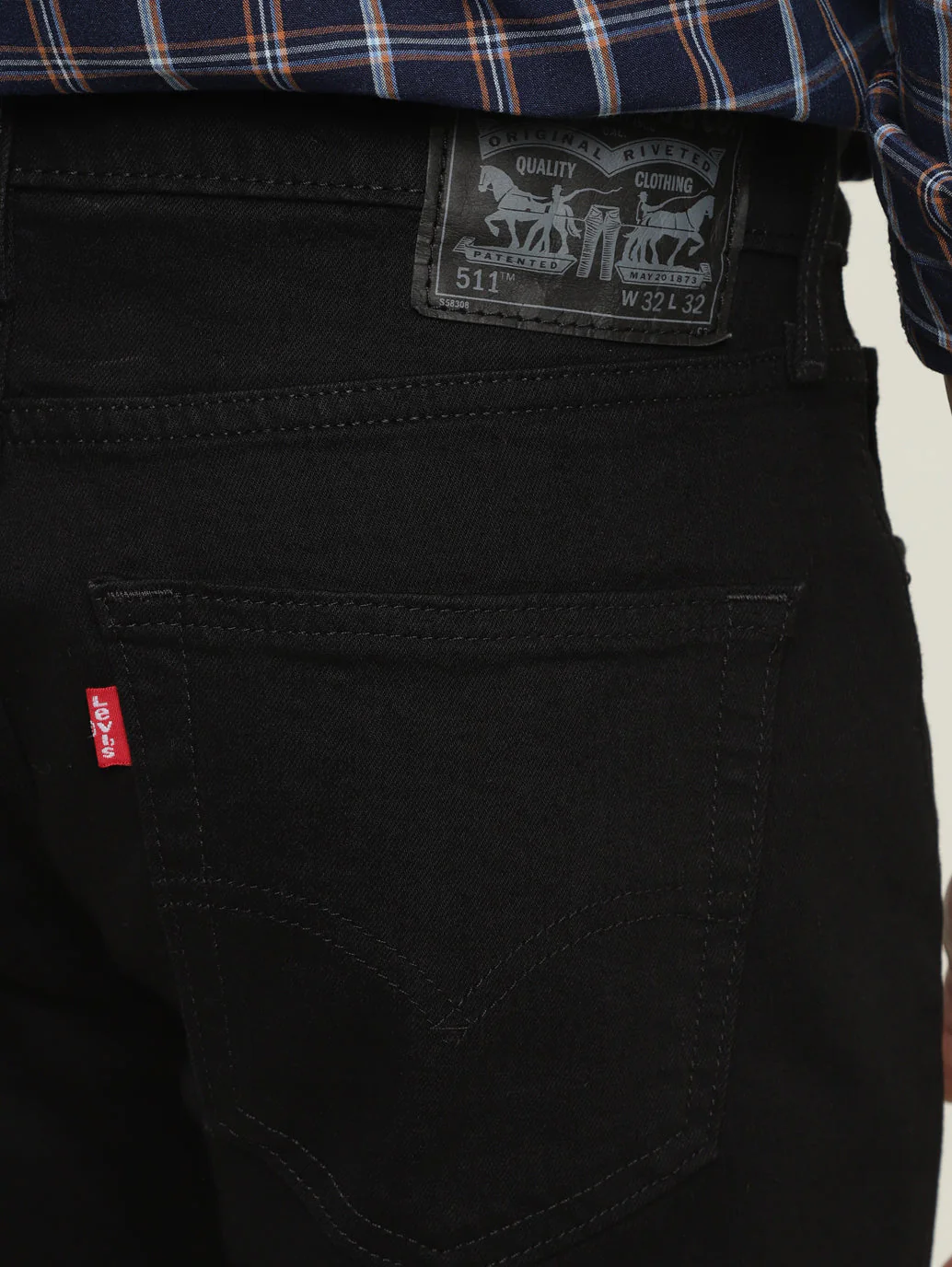 Men's 511 Black Slim Fit Mid Rise Jeans - Image 7