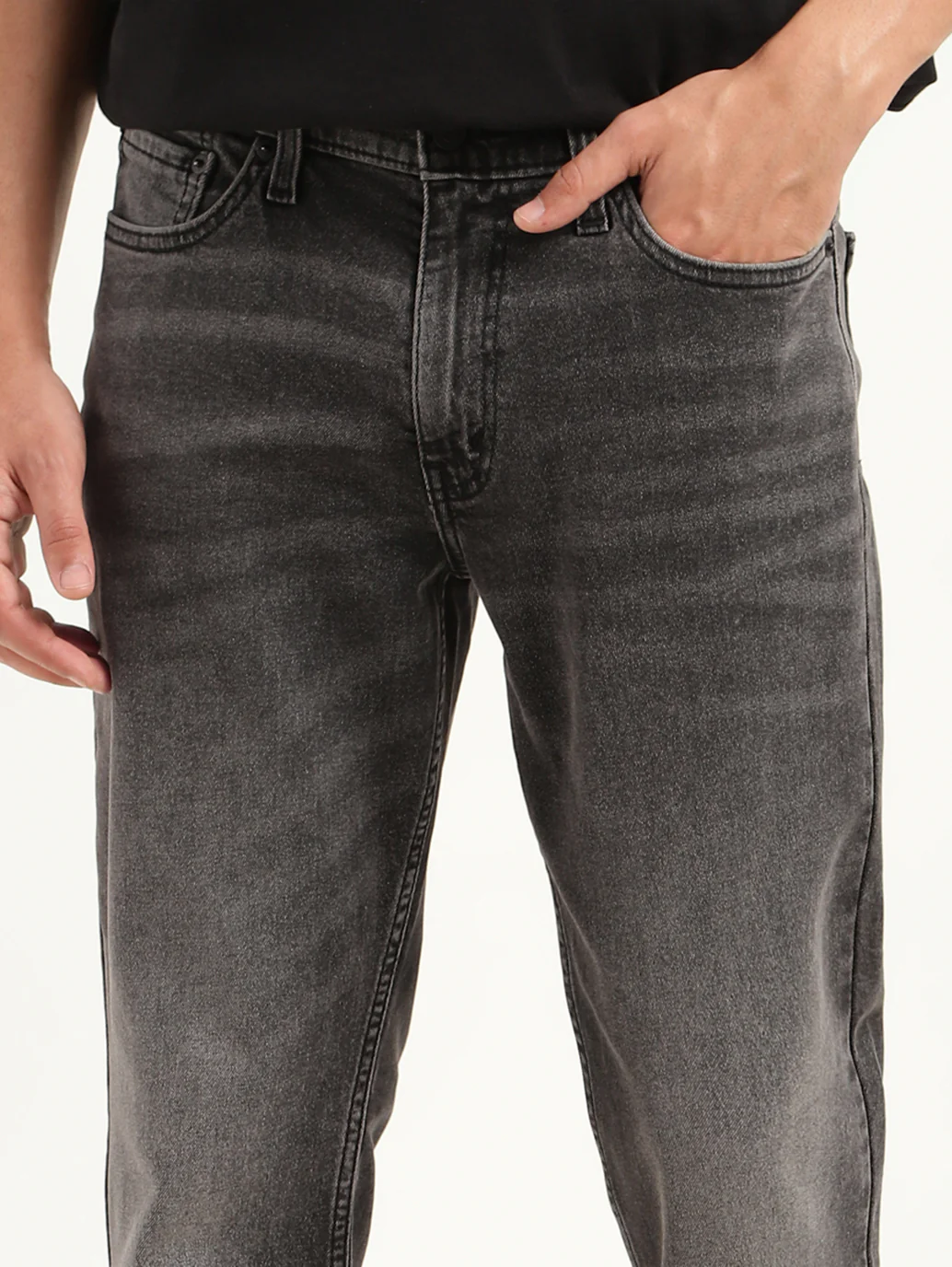 Men's 511 Black Slim Fit Mid Rise Jeans - Image 3