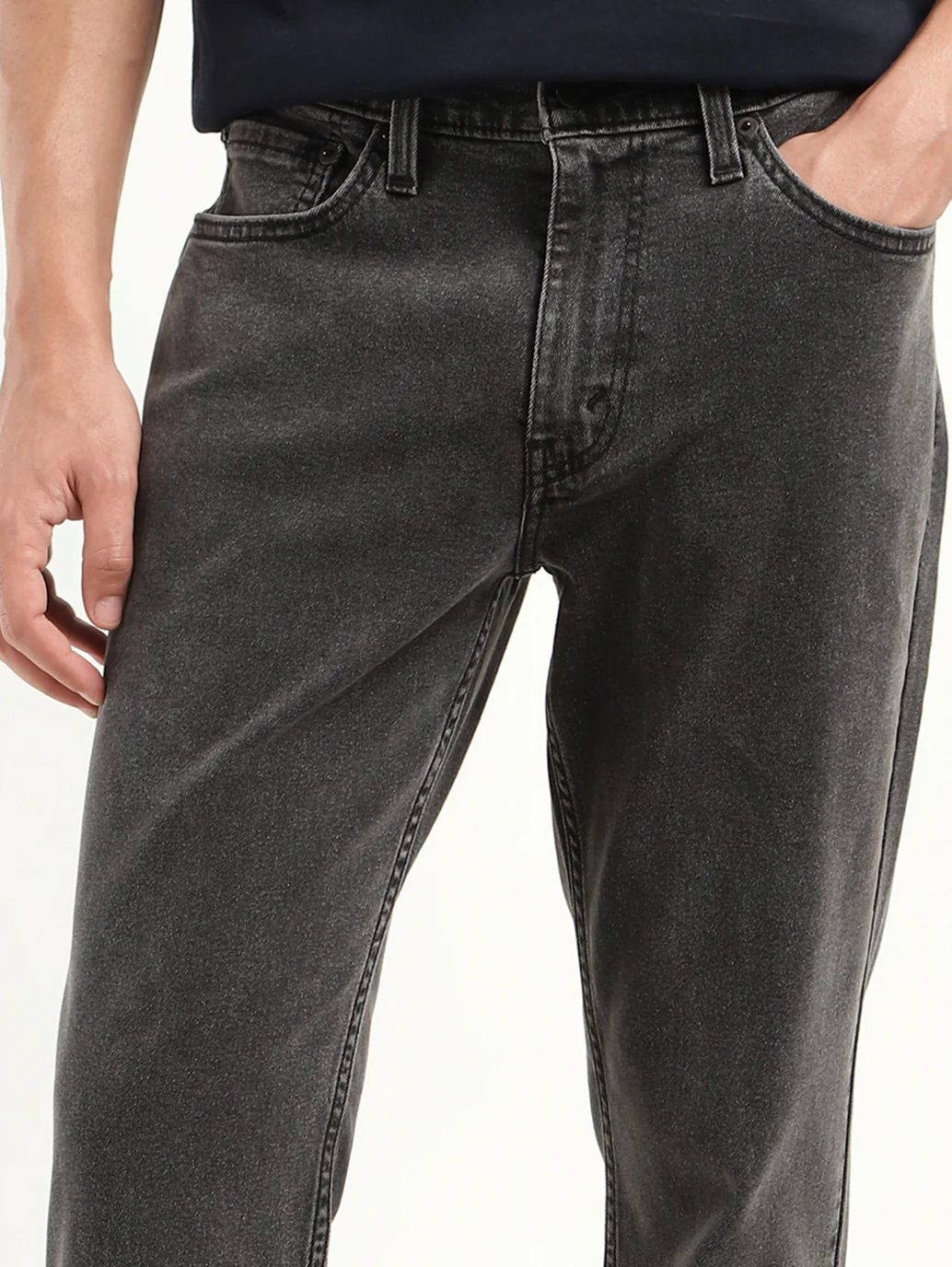 Men's 511 Black Slim Fit Mid Rise Jeans - Image 3