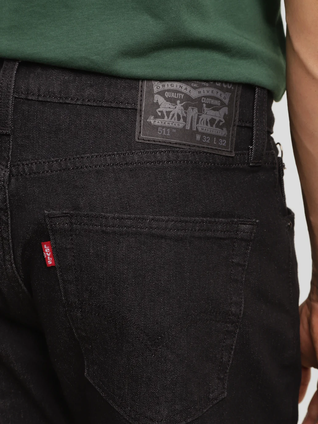Men's 511 Black Slim Fit Mid Rise Jeans - Image 5