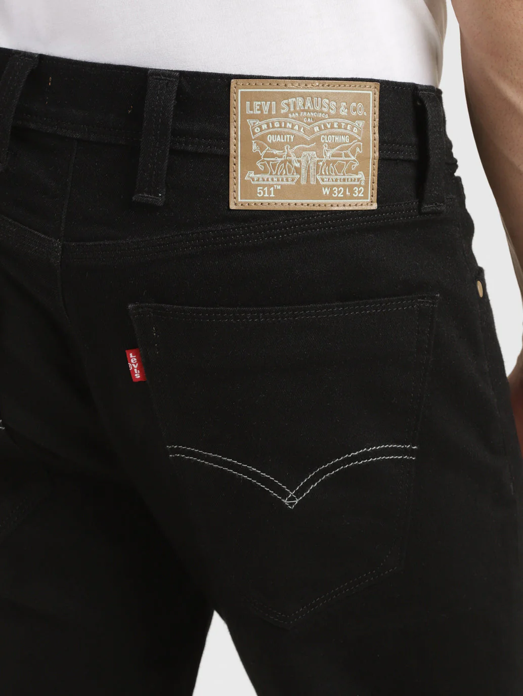Men's 511 Black Slim Fit Mid Rise Jeans - Image 6