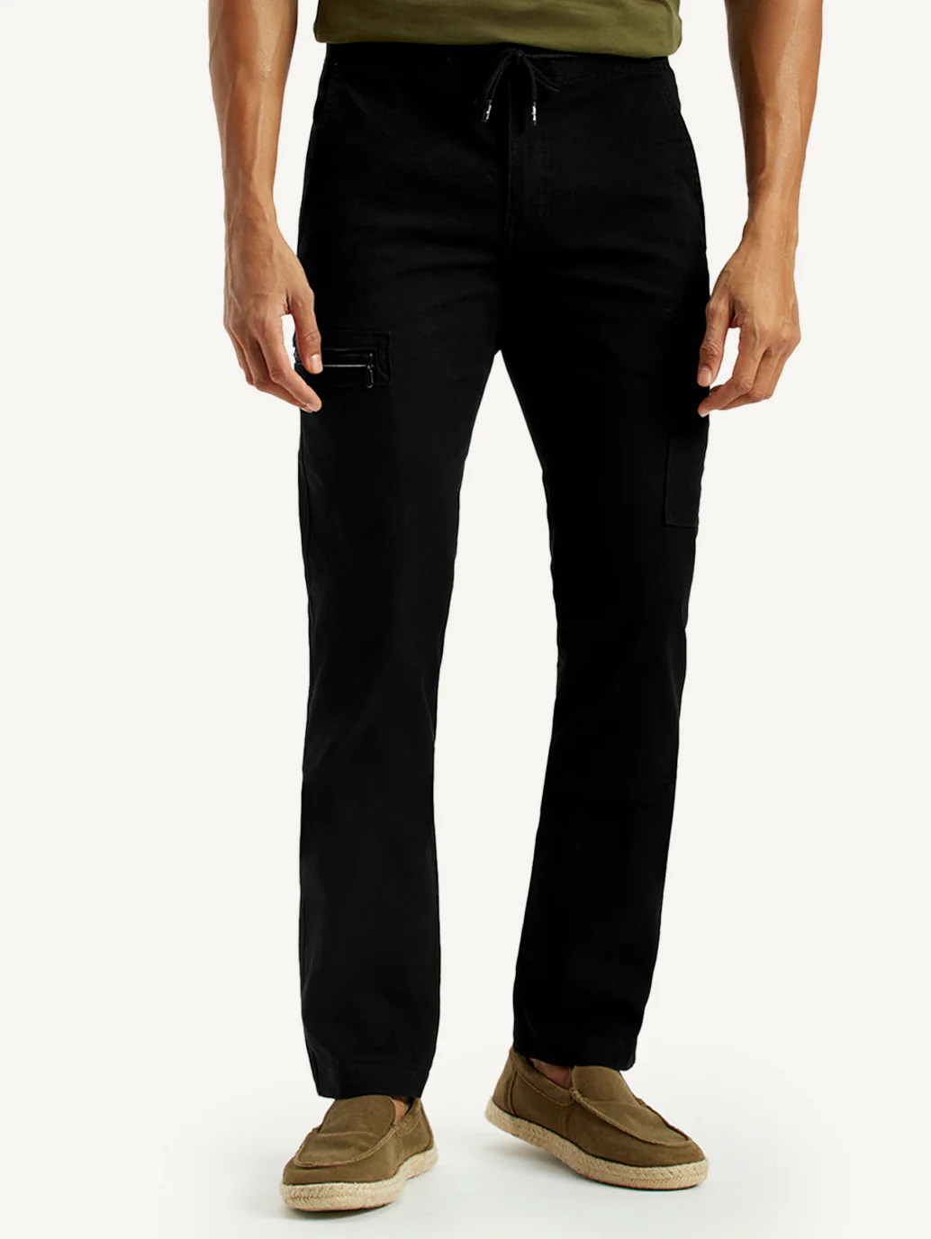 Men's 511 Black Slim Fit Mid Rise Cargo Trousers - Image 2