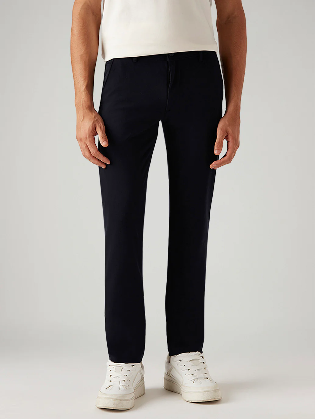 Men's 511 Black Slim Fit Mid Rise Tech Pant - Image 3