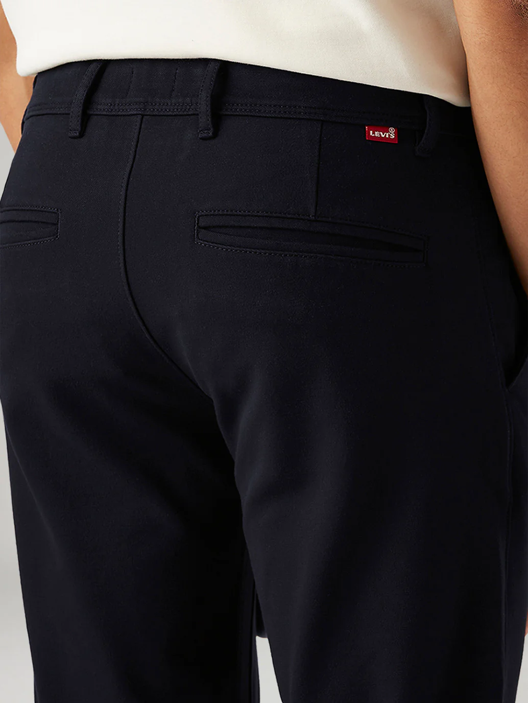 Men's 511 Black Slim Fit Mid Rise Tech Pant - Image 5
