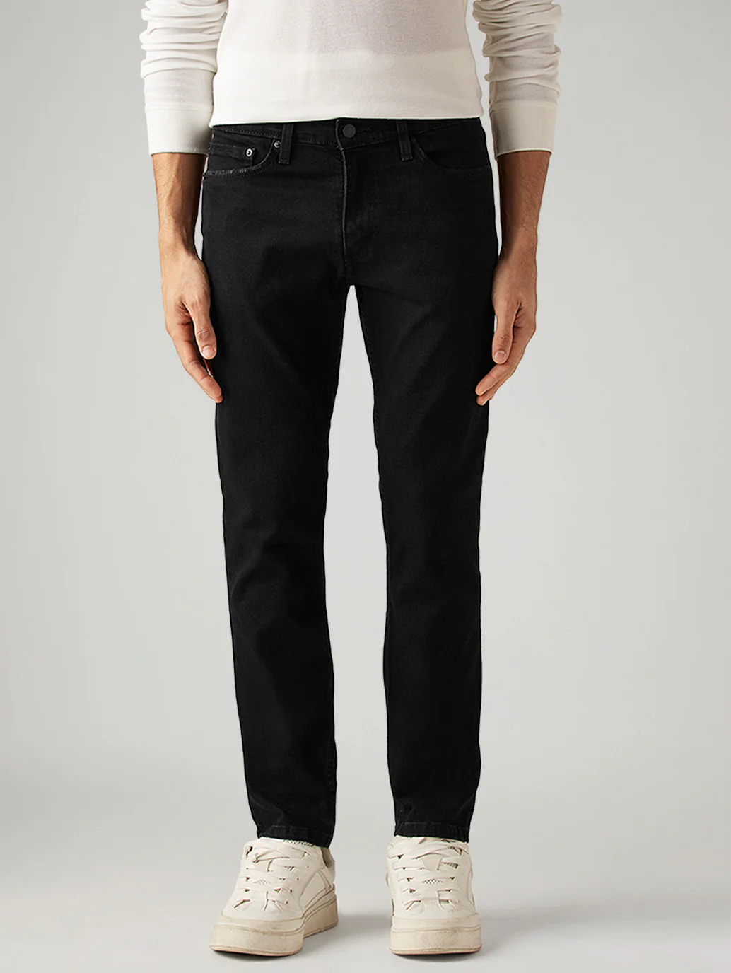Men's 511 Black Slim Fit Mid Rise Jeans - Image 2