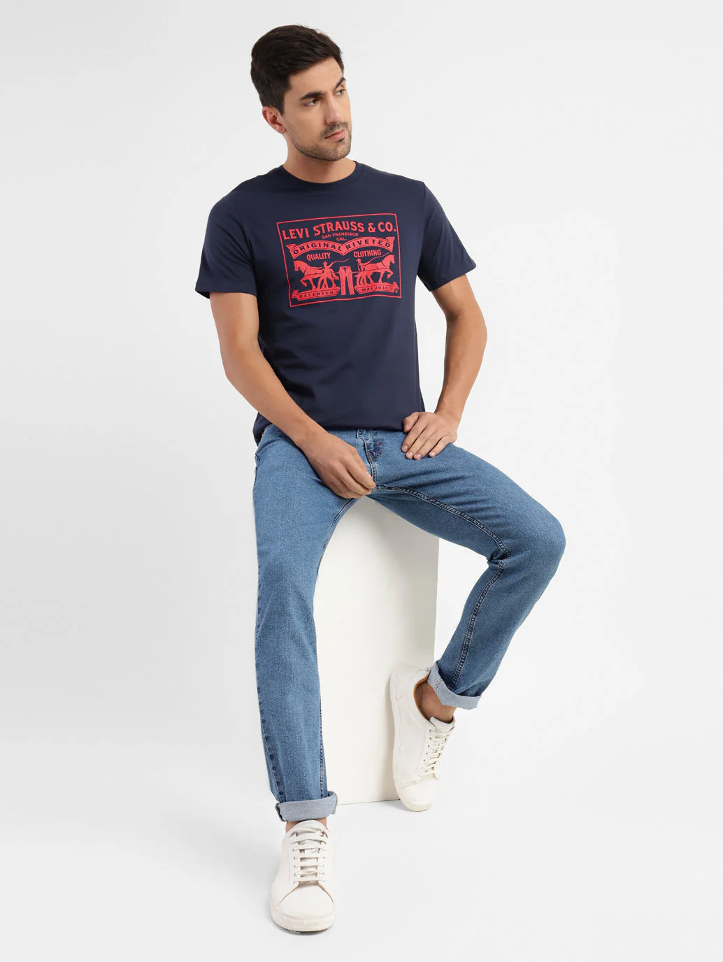 Men's 511 Blue Slim Fit Mid Rise Jeans