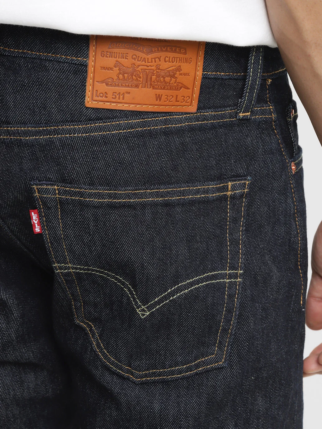 Men's 511 Black Slim Fit Mid Rise Jeans - Image 6
