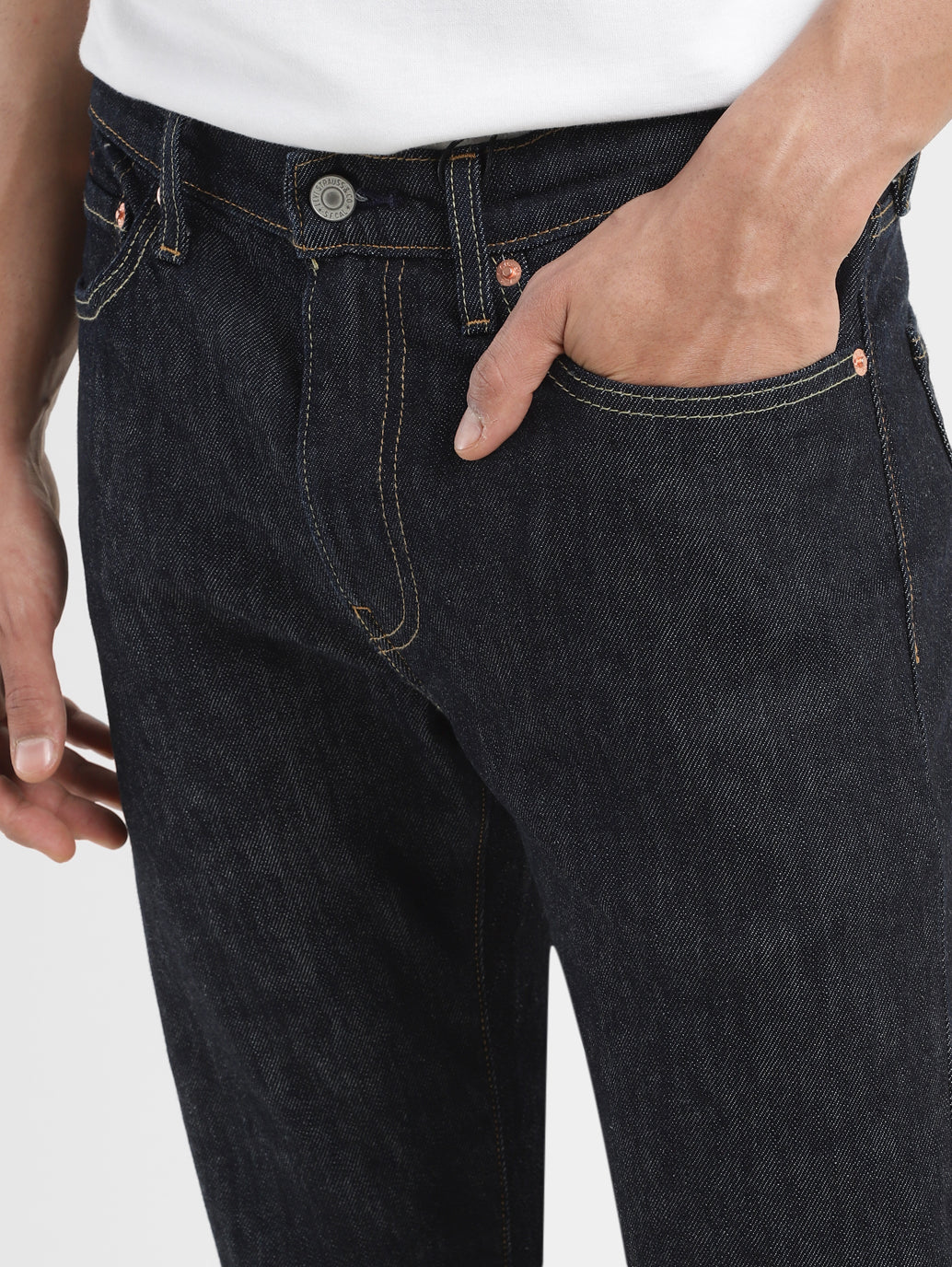 Men's 511 Black Slim Fit Mid Rise Jeans - Image 7