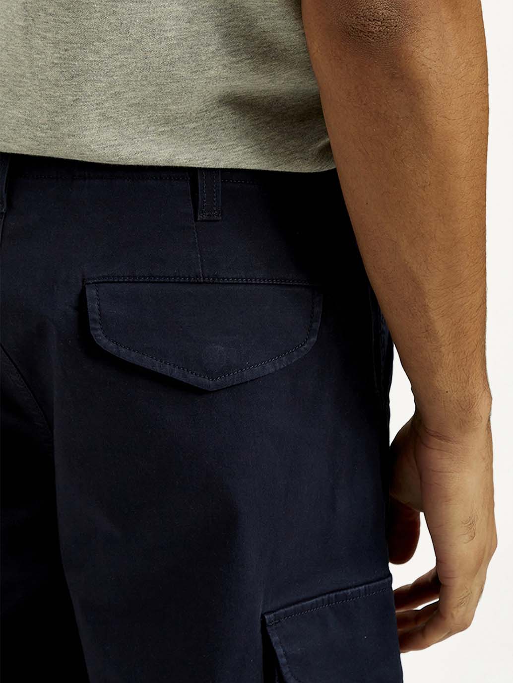 Men's 511 Blue Slim Fit Mid Rise Chino Cargos - Image 7
