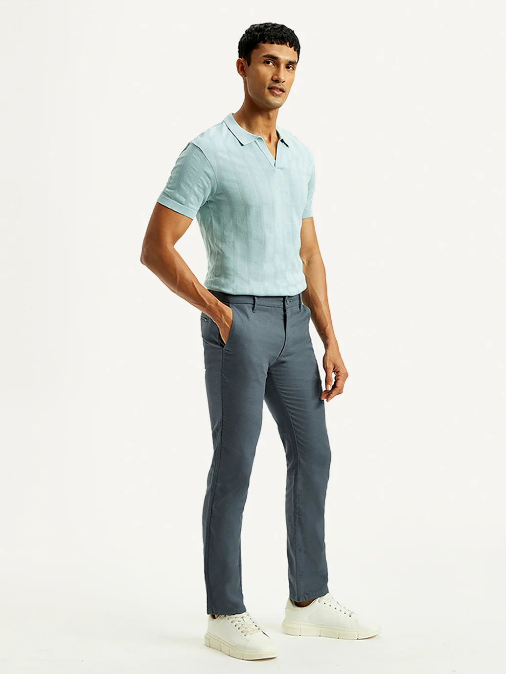 Men's Redloop 511 Blue Slim Fit Mid Rise Linen Chinos - Image 6