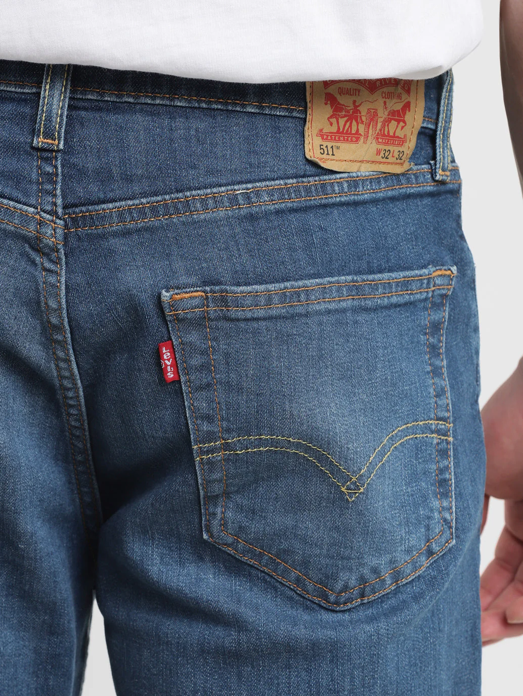 Men's 511 Blue Slim Fit Mid Rise Jeans - Image 6
