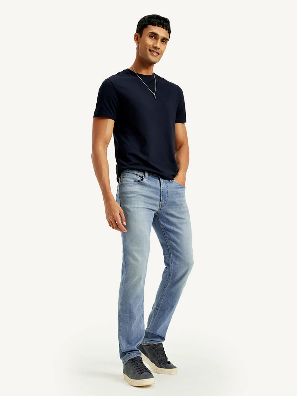 Men's 511 Light Blue Slim Fit Mid Rise Jeans - Image 8