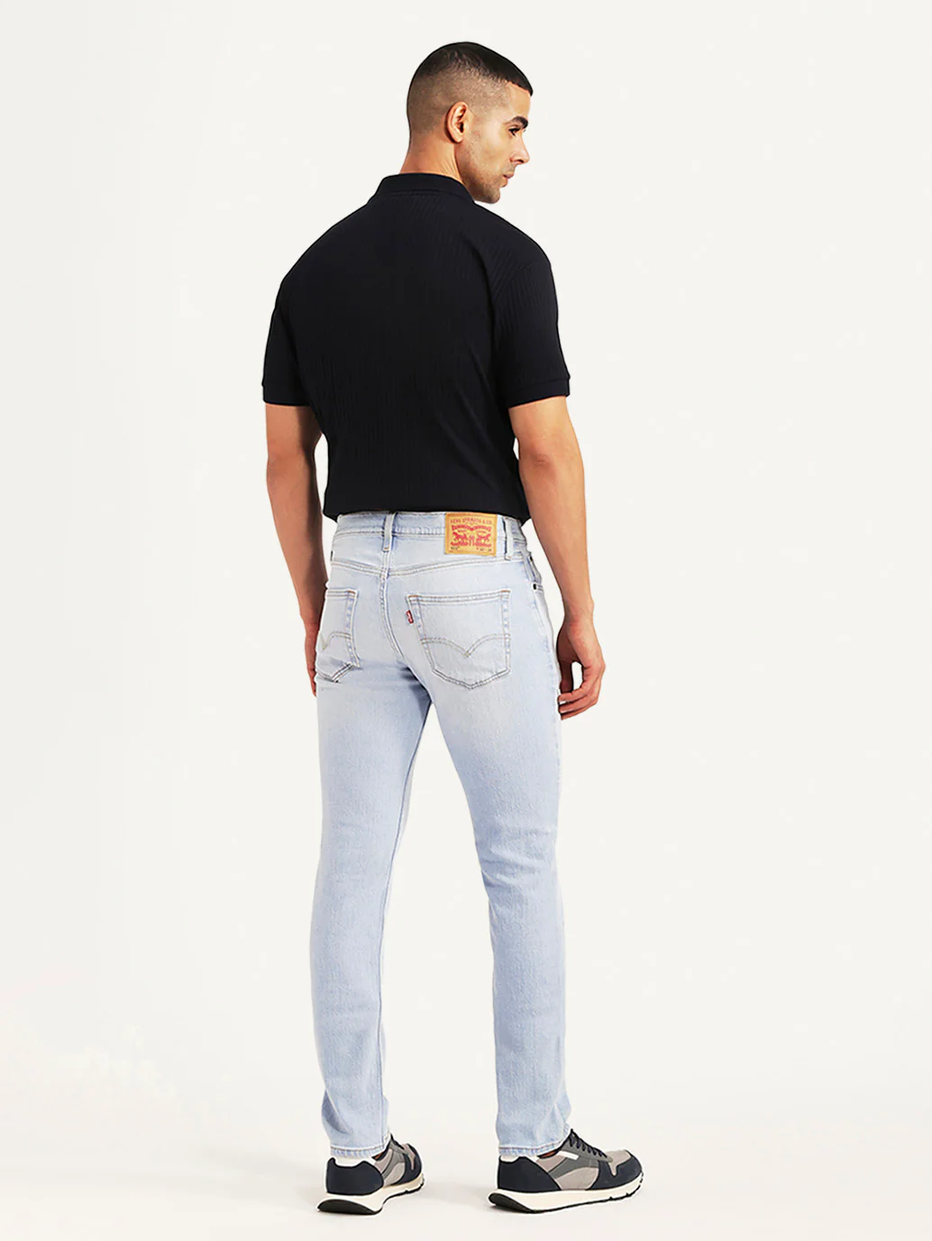 Men's 511 Light Blue Slim Fit Mid Rise Jeans - Image 5