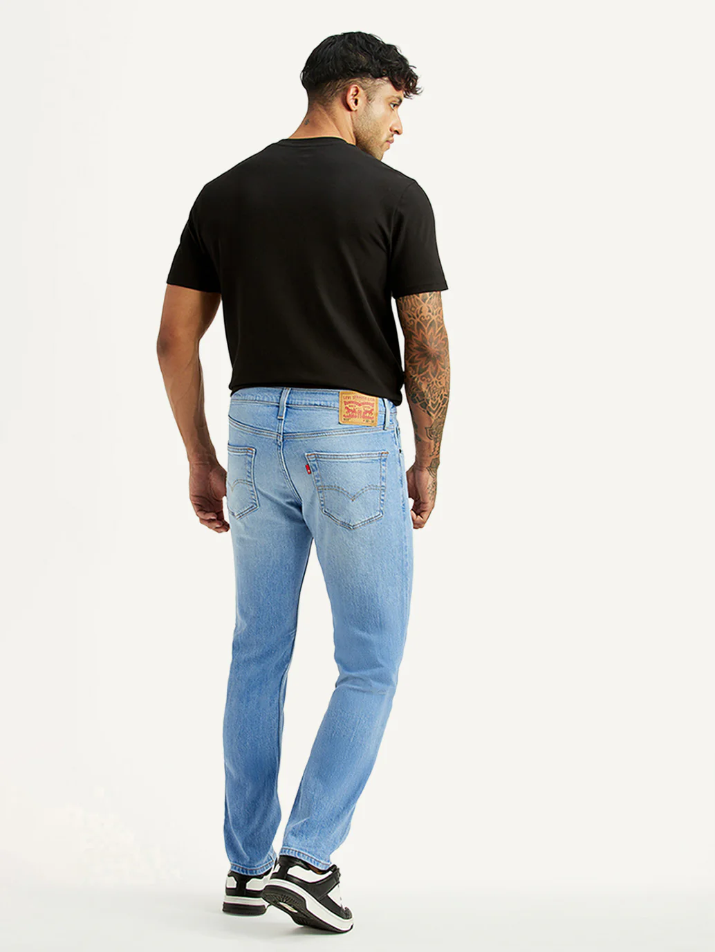 Men's 511 Light Blue Slim Fit Mid Rise Jeans - Image 3