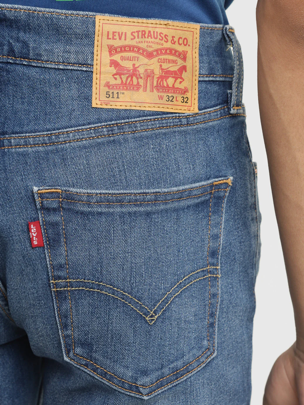 Men's 511 Blue Slim Fit Mid Rise Jeans - Image 6