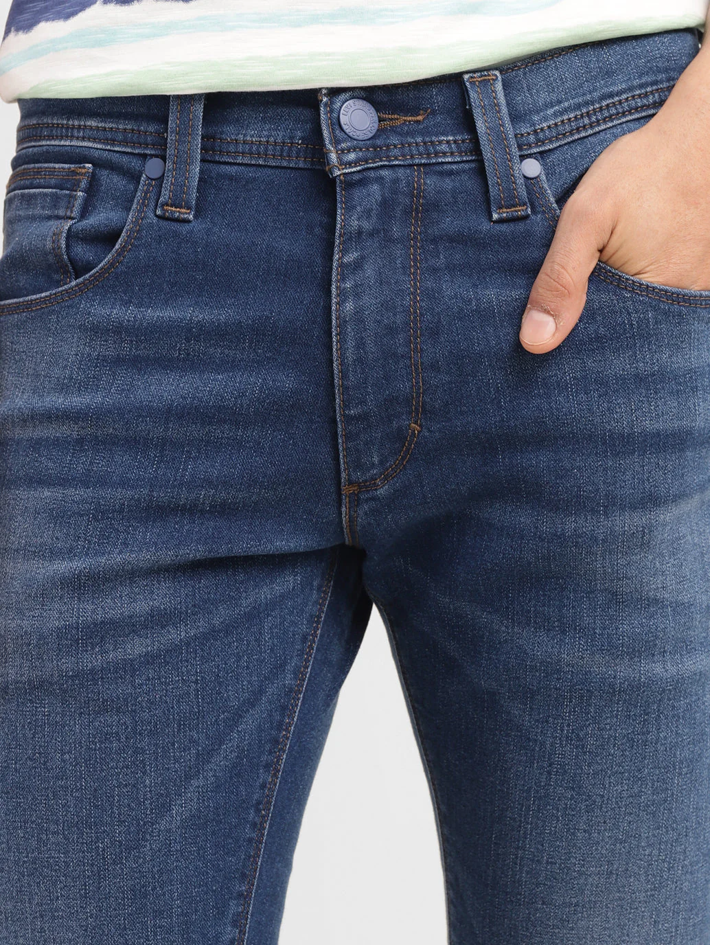 Men's 511 Blue Slim Fit Mid Rise Jeans - Image 5