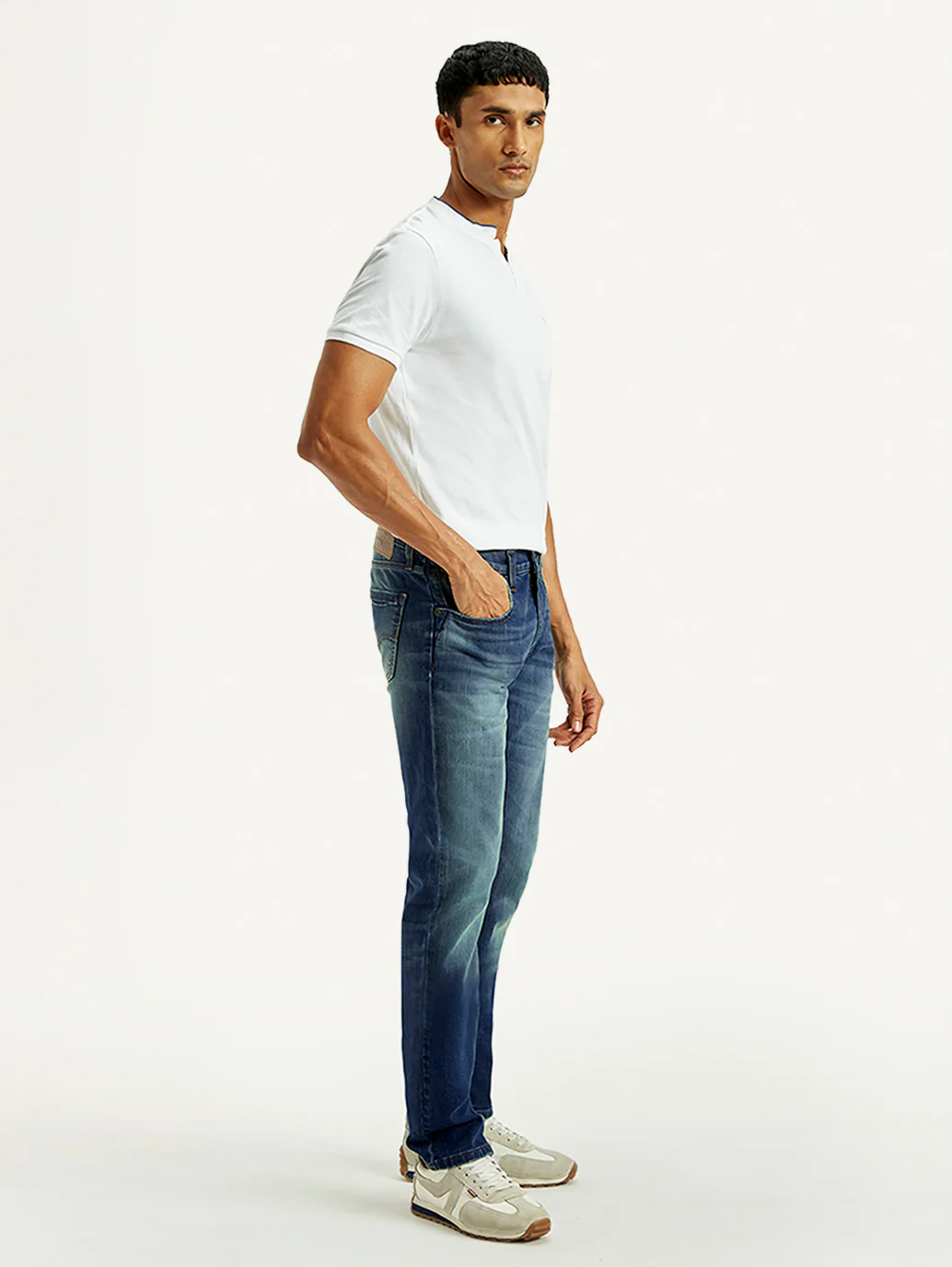 Men's Tinted 511 Med Indigo Slim Fit Mid Rise Jeans - Image 6