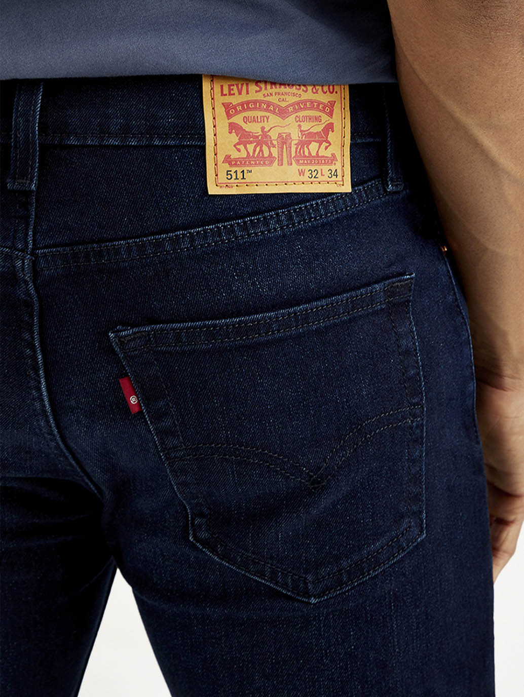 Men's 511 Navy Slim Fit Mid Rise Jeans - Image 5